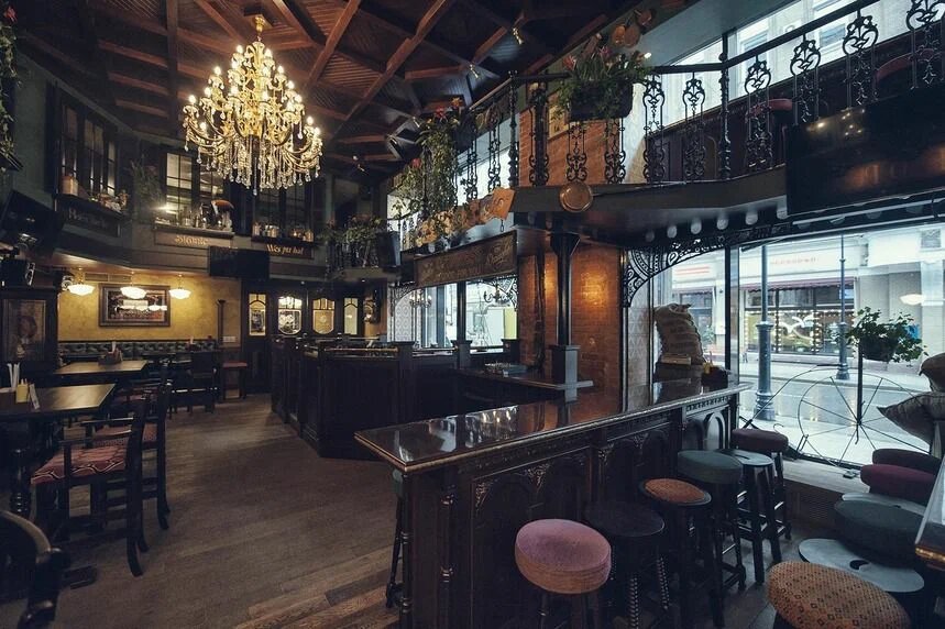 фото Lion's Head Pub