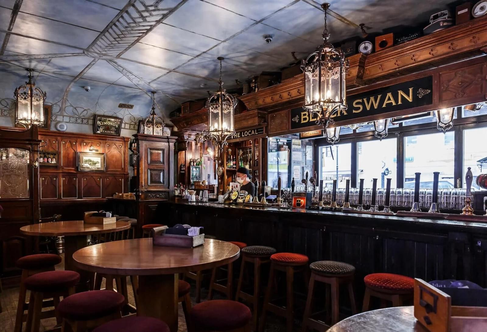 фото The Black Swan