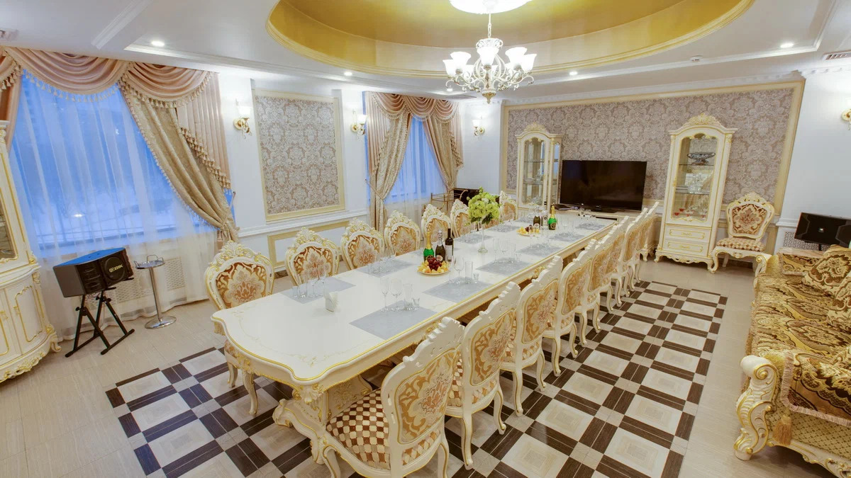 фото Golden Lotus