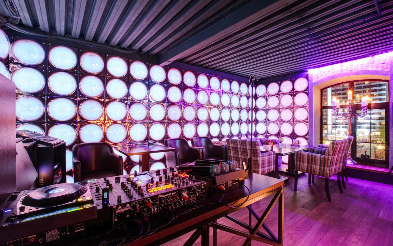 фото Boom Boom Room