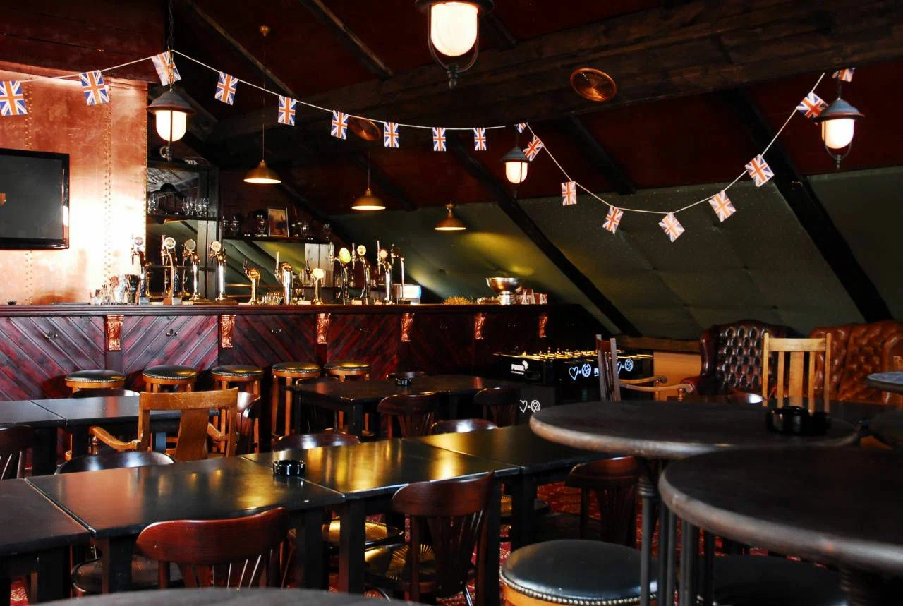 фото Джон Донн на Таганской